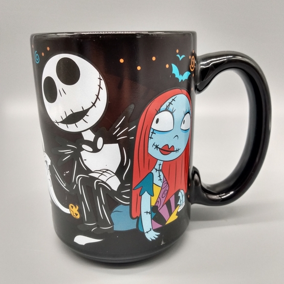 Disney nightmare before Christmas Jack and Sally color changing coffee mug 15 oz - Picture 1 of 9